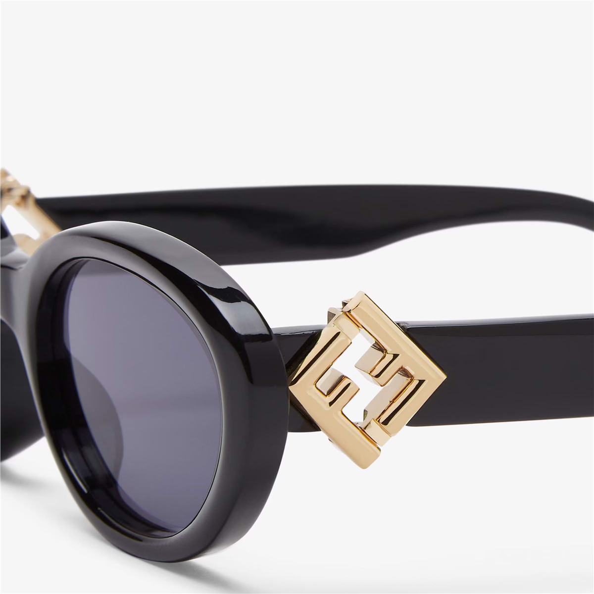 FENDİ FE40140U-01A