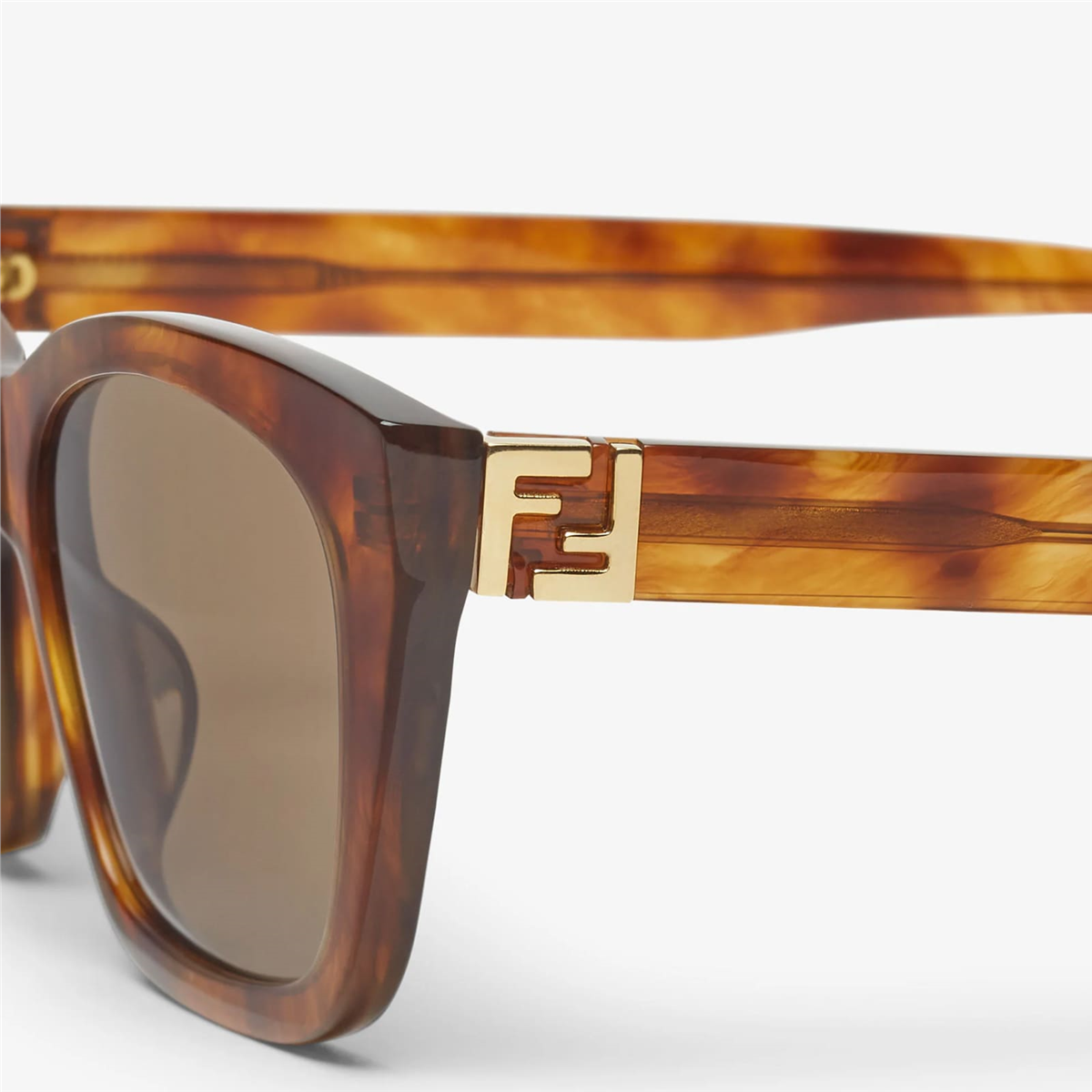 FENDI FE40205I-53E